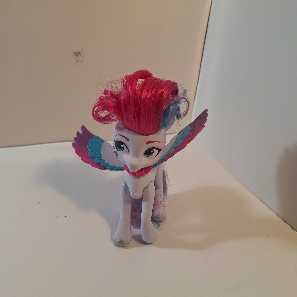 My Little Pony A New Generation Shining Adventures Zipp Storm Figure Brushable